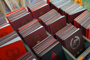 天津专业证件制作全攻略：从刻章到证书一站式服务详解